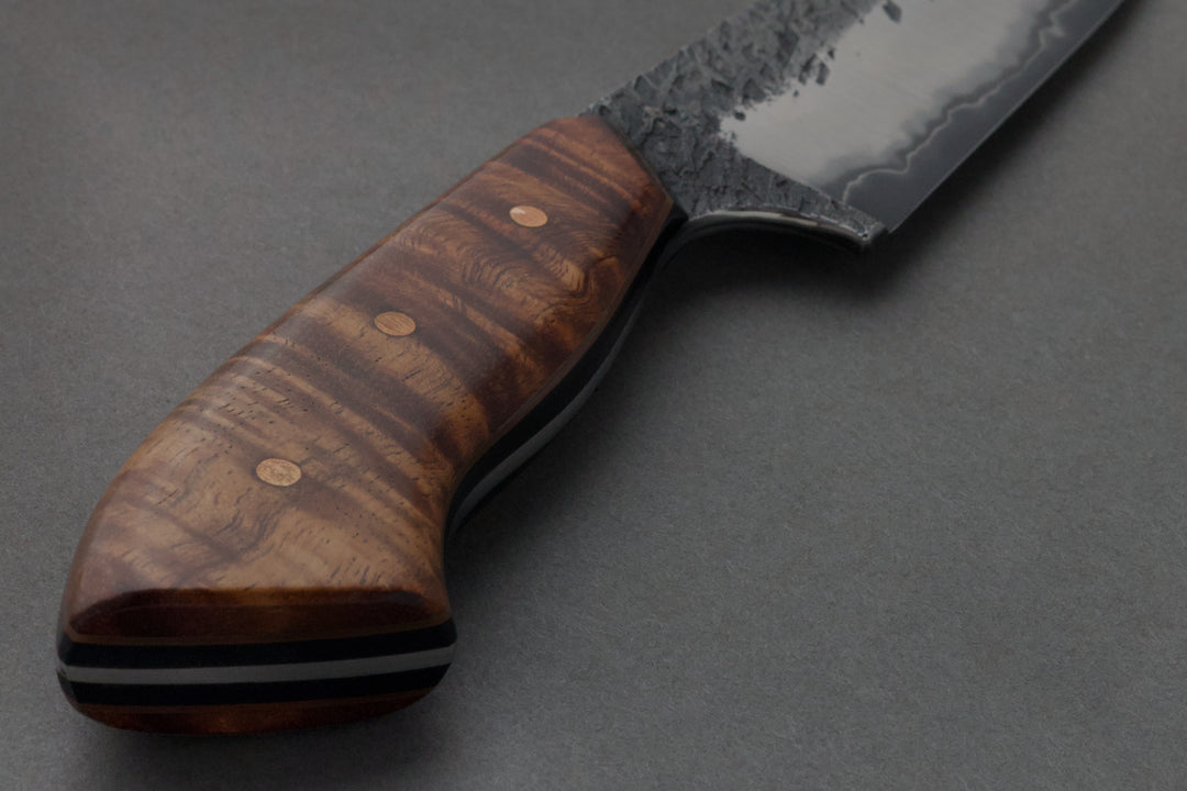 100 mm Carbon Steel Clip Point - Koa, handle close-up