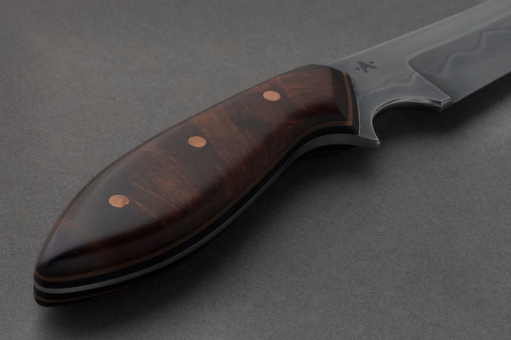 85 mm Carbon Steel Wharncliffe - Desert Ironwood, handle close-up