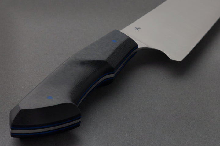 275 mm Stainless Steel Slicer - Carbon Fiber, handle close-up