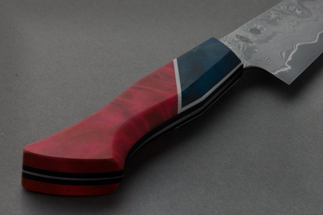 145 mm Damascus Petty - Dyed Maple, handle close-up