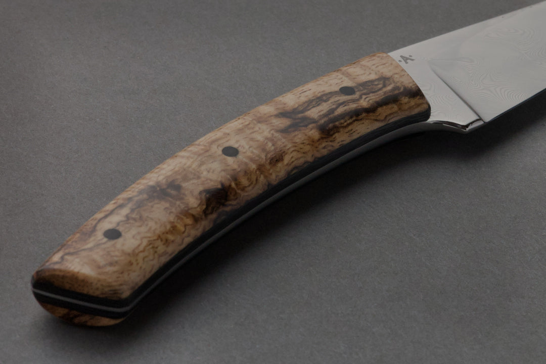 85 mm Damascus Trailing Point - Mango, handle close-up
