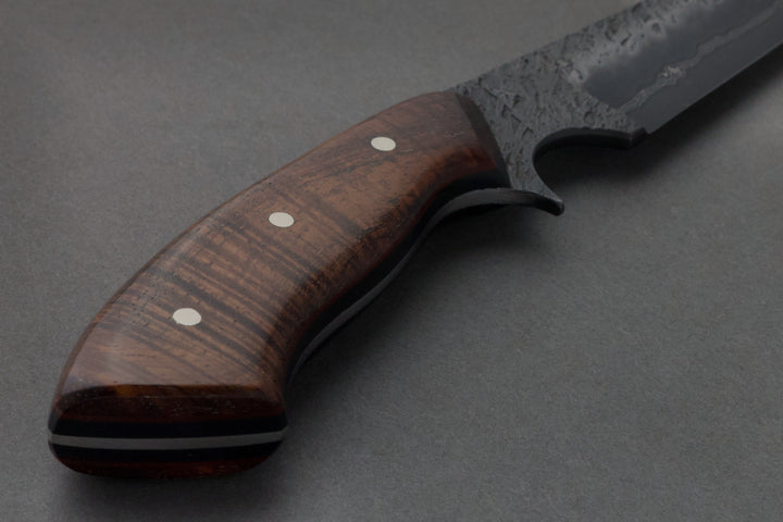 95 mm Damascus Wharncliffe - Koa, handle close-up